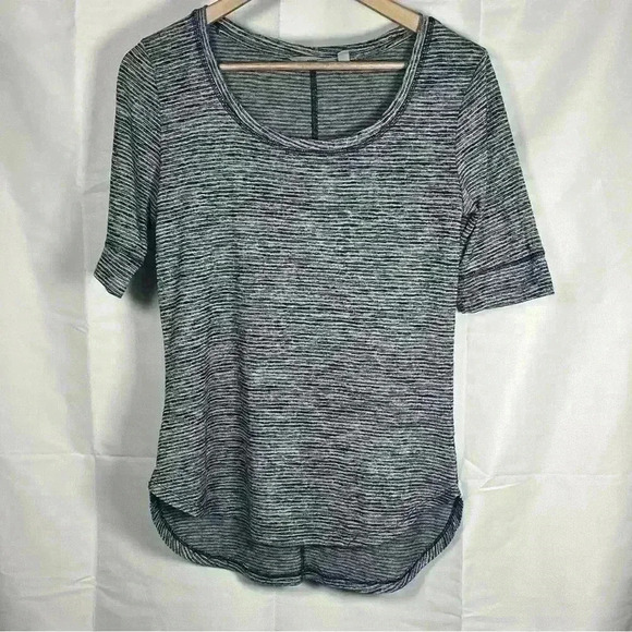Athleta tee women’s size small - Picture 1 of 3